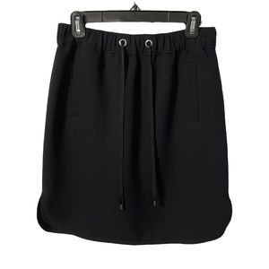 Ann Taylor knee-length women’s skirt, black, size small